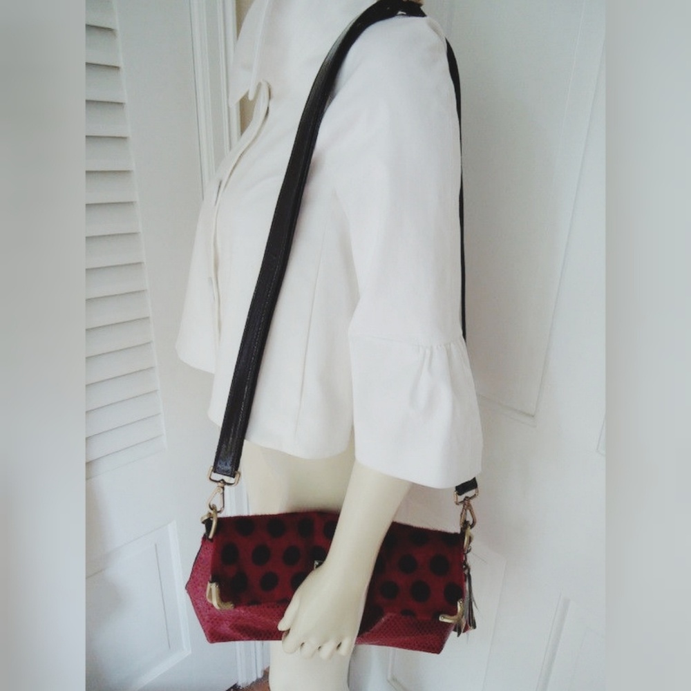 **SOLD** Nicole Lee Hand Shoulder Bag Faux Fur - Picture 7 of 7